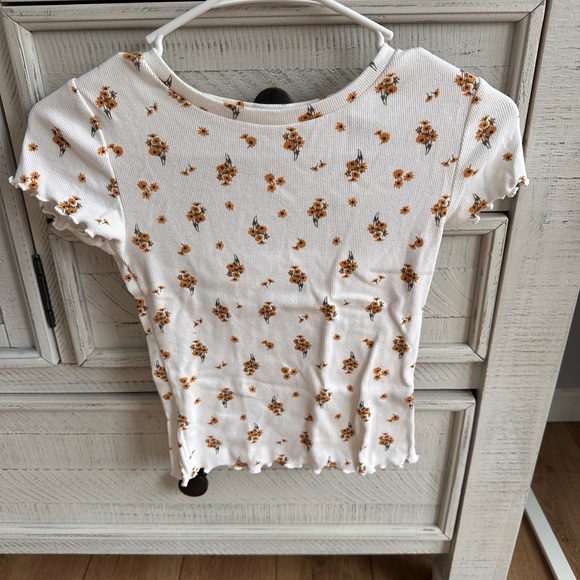 2 Tops! - Picture 3 of 6